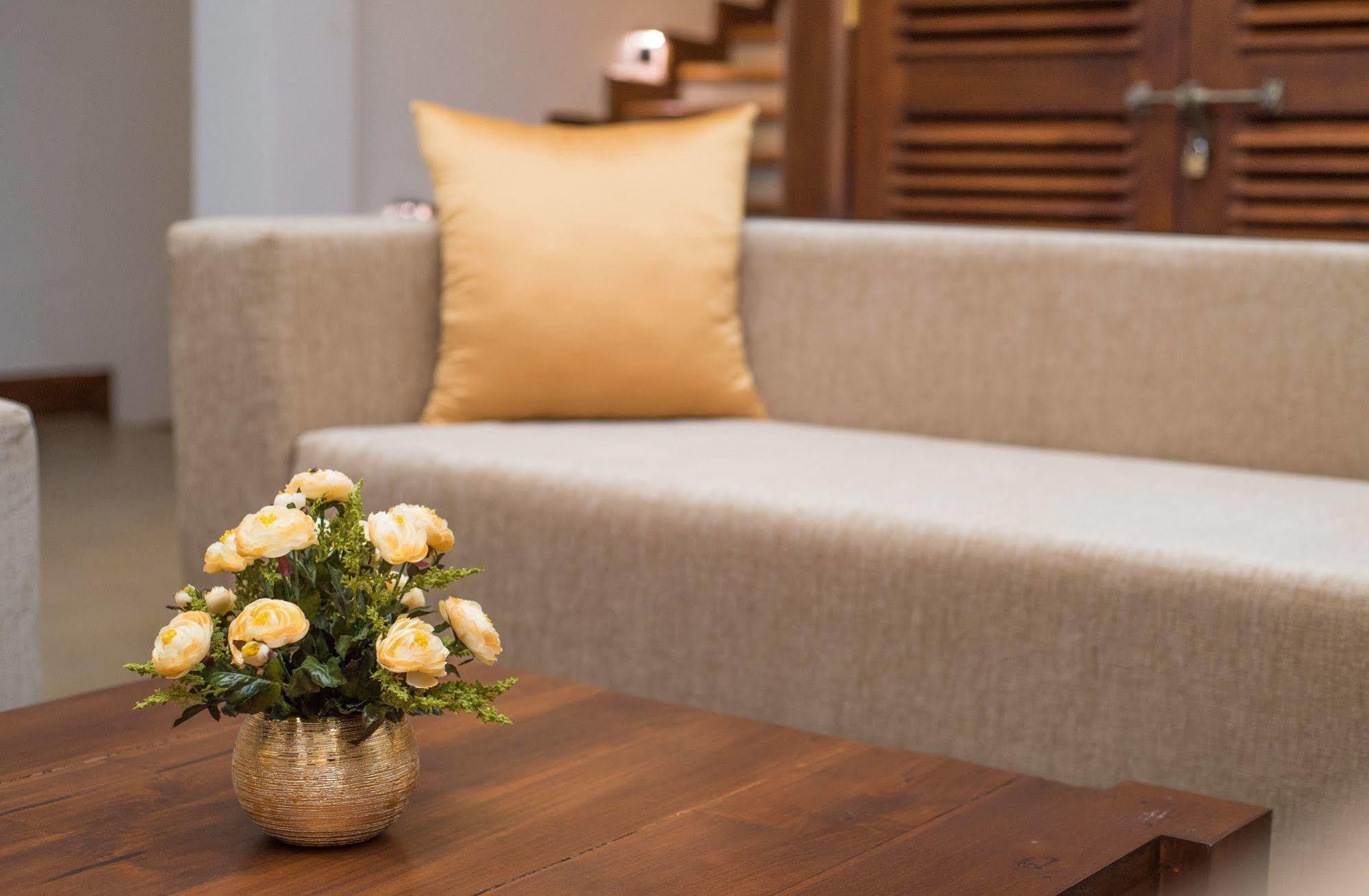 Kevans Casa Mahiyanganaya Luaran gambar